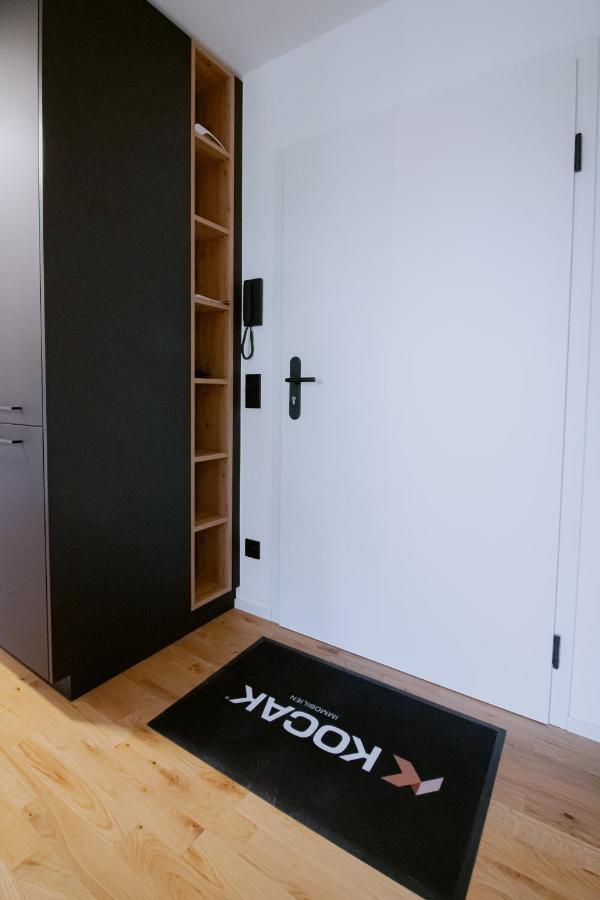 Kocak - Exklusives Apartment In Zentrumsnaehe Reutlingen Eksteriør bilde